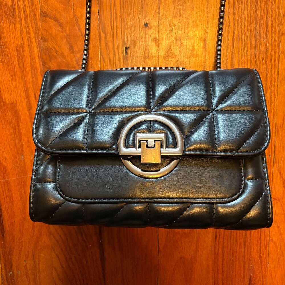 BLACK QUILTED PURSE NEVER WORN